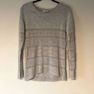 Gray Long Sleeve Sweater, by OhMg. Size Medium.